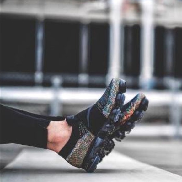 nike vapormax multicolor moc